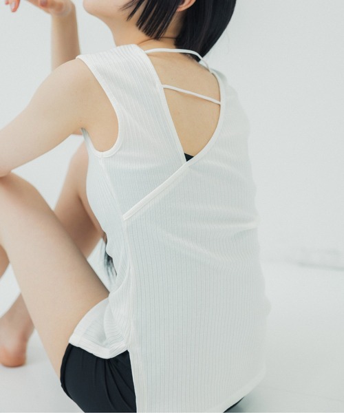 UNITED TOKYO（ユナイテッドトウキョウ）の「beautility　バックデザインタンク（Tシャツ/カットソー・レディース・インディゴブルー/ブラック/オフホワイト・FREE）」の9枚目の写真