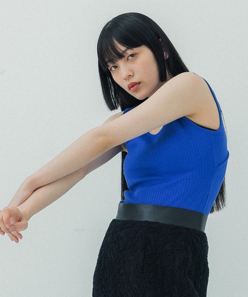 UNITED TOKYO（ユナイテッドトウキョウ）の「beautility　バックデザインタンク（Tシャツ/カットソー・レディース・インディゴブルー/ブラック/オフホワイト・FREE）」の17枚目の写真