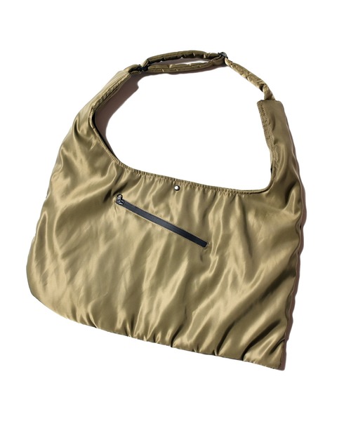 VIRGOwearworks（ヴァルゴウェアワークス）の「PUFF DOWN SHOULDER BAG（ショルダーバッグ・メンズ・ブラック/カーキ/ブルー・FREE）」の8枚目の写真