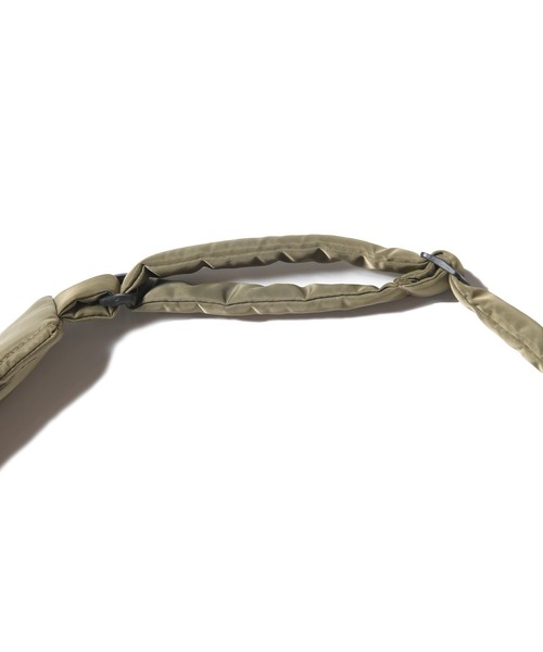 VIRGOwearworks（ヴァルゴウェアワークス）の「PUFF DOWN SHOULDER BAG（ショルダーバッグ・メンズ・ブラック/カーキ/ブルー・FREE）」の4枚目の写真