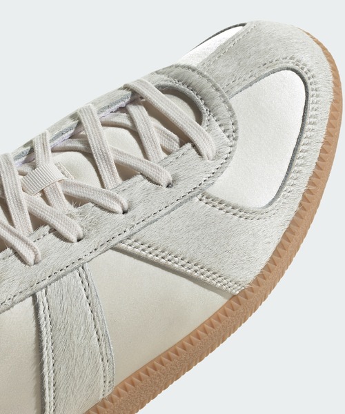 adidas（アディダス）の「BW Army / アディダスオリジナルス（メンズ/レディース）（スニーカー・メンズ・ブラック/ホワイト・22.5cm/23.5cm/24.5cm/25.5cm/26.5cm/27.5cm/28.5cm/23.0cm/24.0cm/25.0cm/26.0cm/27.0cm/28.0cm/29.0cm）」の16枚目の写真