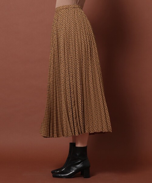 DRESSTERIOR(ドレステリア)の「◆小紋プリントプリーツスカート(スカート・レディース・ブラウン系1・40/38/36/34)」の16枚目の写真