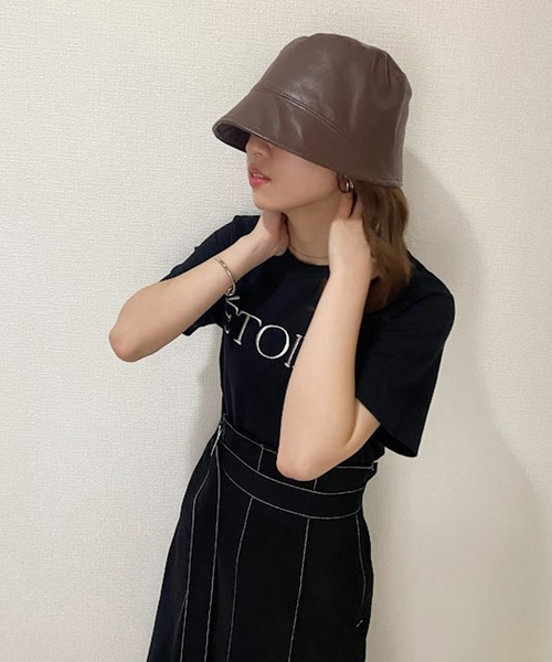 one after another NICE CLAUP(ワンアフターアナザーナイスクラップ)の「【2022AWアイテム】フェイクレザークローシュハット(ハット・レディース・ブラウン/ダークブラウン/ベージュ・FREE)」の21枚目の写真