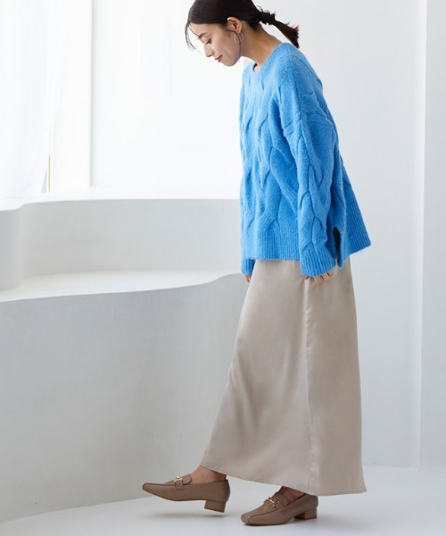 Pierrot(ピエロ)の「サテンナロースカート ロング丈(スカート・レディース・ブラック/イエロー/ベージュ系その他/スモークピンク/チャコール・M/L)」の13枚目の写真