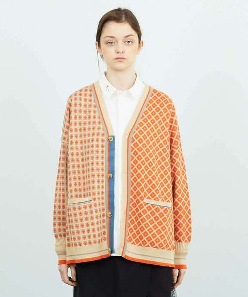 FRAPBOIS(フラボア)の「コモンカーデ(カーディガン/ボレロ・レディース・ベージュ/ブラック・1/2)」の12枚目の写真