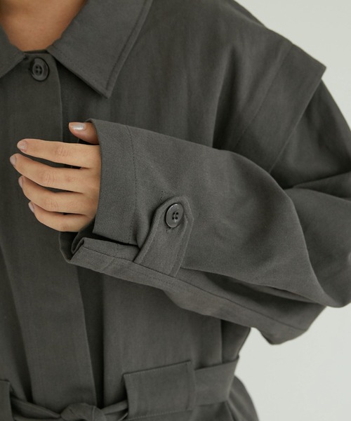 Doux archives（ドゥアルシーヴ）の「スイッチスリーブミリタリージャケット（ミリタリージャケット・レディース・チャコールグレー/ベージュ/カーキ・FREE）」の13枚目の写真