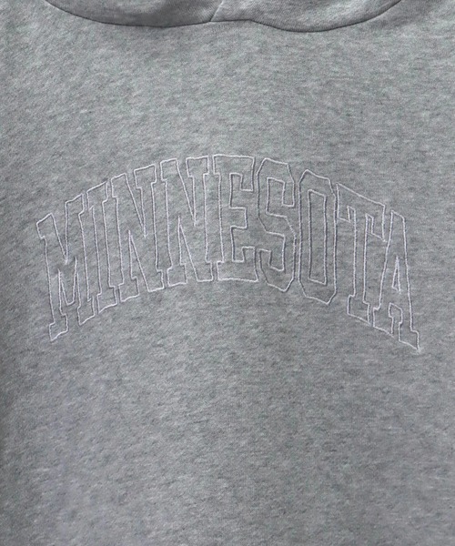 CORISCO（コリスコ）の「ヘビーウエイト裏毛カレッジ刺しゅうBIGプルパーカー(M1)（パーカー・メンズ・ホワイト/レッド/ブラック/ブルー/グレー・MEDIUM/LARGE/X-LARGE）」の12枚目の写真