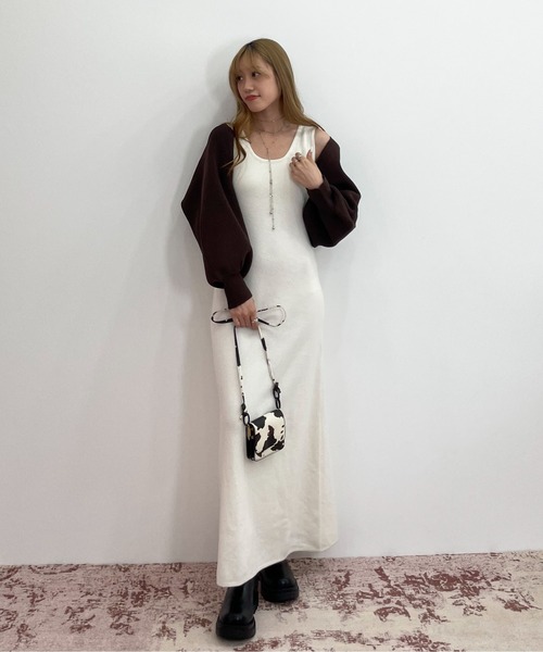 EPIMI E'PIMMY（エピミエピミー）の「【防水】ボリュームソールサイドゴアショートブーツ（ブーツ・レディース・ブラック・MEDIUM/LARGE）」の9枚目の写真