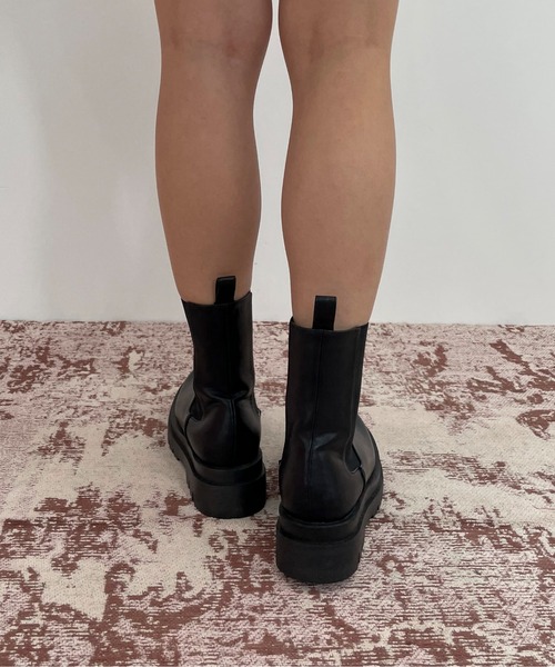 EPIMI E'PIMMY（エピミエピミー）の「【防水】ボリュームソールサイドゴアショートブーツ（ブーツ・レディース・ブラック・MEDIUM/LARGE）」の15枚目の写真