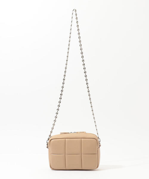 TOMORROWLAND （トゥモローランド）の「【一部別注】ADD CULUMN×TOMORROWLAND パフ チェーンショルダー（ショルダーバッグ・レディース・ブラック/ベージュ/ダークパープル・FREE）」の12枚目の写真