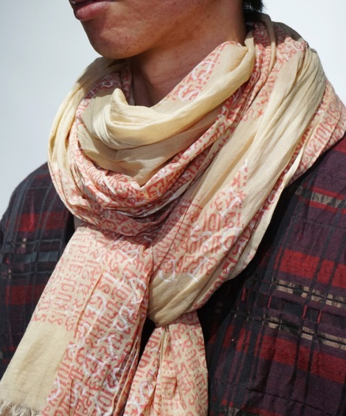Badhiya（バディ―ヤ）の「stole-pattarn6-（ストール/ショール・メンズ・レッド・FREE）」の5枚目の写真