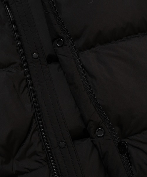 032c（ゼロスリーツーシー）の「THE ULTIMATE PUFFER -MATTE NYLON
