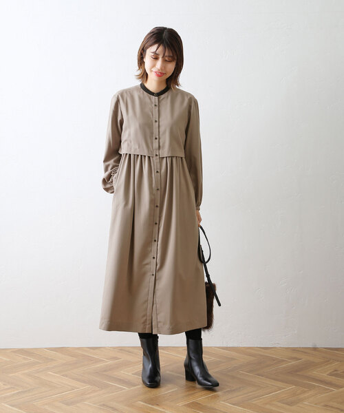 La TOTALITE（ラトータリテ）の「バイカラーシャツワンピース（ワンピース・レディース・ブルー系その他/ベージュ/ネイビー・FREE）」の4枚目の写真