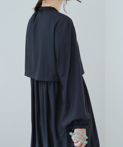 La TOTALITE（ラトータリテ）の「バイカラーシャツワンピース（ワンピース・レディース・ブルー系その他/ベージュ/ネイビー・FREE）」の19枚目の写真