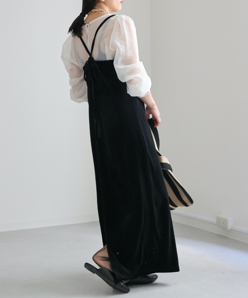 ap retro（アプレトロ）の「ベロアバックリボンキャミワンピース（ワンピース・レディース・グレイッシュベージュ/ブラック/ブラウン・FREE）」の7枚目の写真