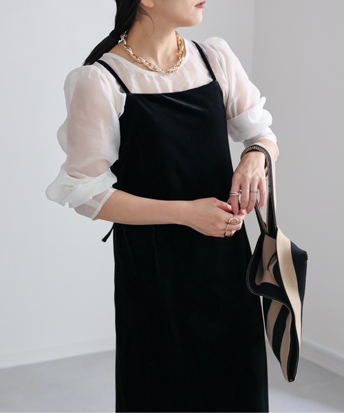 ap retro（アプレトロ）の「ベロアバックリボンキャミワンピース（ワンピース・レディース・グレイッシュベージュ/ブラック/ブラウン・FREE）」の13枚目の写真