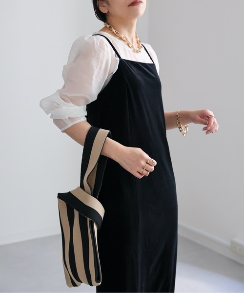 ap retro（アプレトロ）の「ベロアバックリボンキャミワンピース（ワンピース・レディース・グレイッシュベージュ/ブラック/ブラウン・FREE）」の14枚目の写真