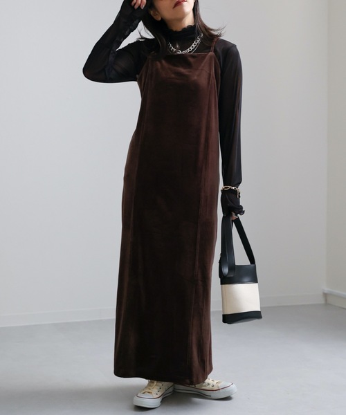 ap retro（アプレトロ）の「ベロアバックリボンキャミワンピース（ワンピース・レディース・グレイッシュベージュ/ブラック/ブラウン・FREE）」の20枚目の写真