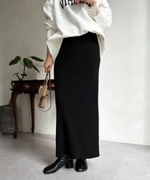 バックスリットリブニットスカート