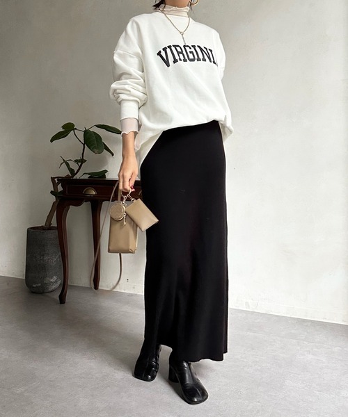 DouDou（ドゥドゥ）の「バックスリットリブニットスカート（スカート・レディース・オフホワイト/ブラック/オレンジ/ブルー/グレイッシュベージュ・FREE）」の6枚目の写真