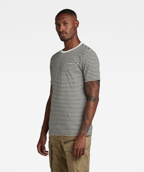 G-STAR（ジースター）の「STRIPE SLIM T-SHIRT/ポケT/ストライプ（Tシャツ/カットソー・メンズ・ストライプ/ブルー系その他/ホワイト×ブラック・LARGE/MEDIUM/SMALL/X-LARGE/X-SMALL）」の17枚目の写真