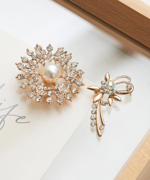 RUIRUE BOUTIQUE(ルイルエブティック)の「ブローチ(ブローチ/コサージュ・レディース・ゴールド系3/シルバー/ゴールド/ゴールド系2/ゴールド系1/ゴールド系4・FREE)」の16枚目の写真