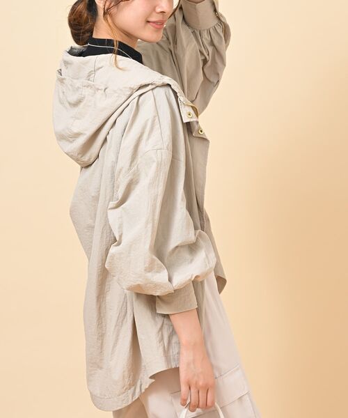 rps(アールピーエス)の「ポンチョライクマウンテンパーカー(マウンテンパーカー・レディース・ベージュ系その他/ライトカーキ/アイボリー/ブラック/カーキ・フリー)」の18枚目の写真