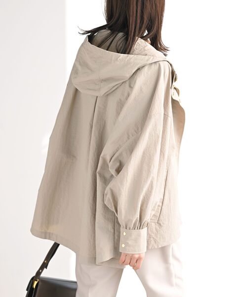 rps(アールピーエス)の「ポンチョライクマウンテンパーカー(マウンテンパーカー・レディース・ベージュ系その他/ライトカーキ/アイボリー/ブラック/カーキ・フリー)」の20枚目の写真