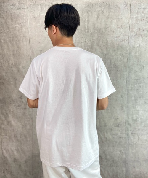 RVCA(ルーカ)の「RVCA/ルーカ ロゴプリントTシャツ ロゴT/クルーネックTシャツ ワンポイント BD041-230(Tシャツ/カットソー・メンズ・ホワイト×レッド/グリーン/ブラック×レッド・L/XL/M)」の6枚目の写真