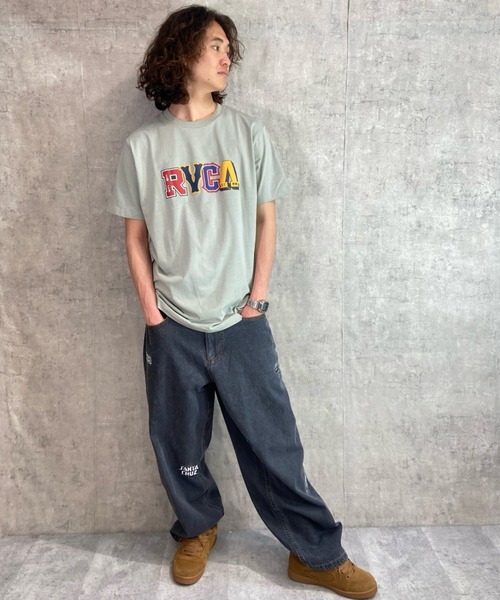 RVCA(ルーカ)の「RVCA/ルーカ ロゴプリントTシャツ ロゴT/クルーネックTシャツ ワンポイント BD041-230(Tシャツ/カットソー・メンズ・ホワイト×レッド/グリーン/ブラック×レッド・L/XL/M)」の16枚目の写真