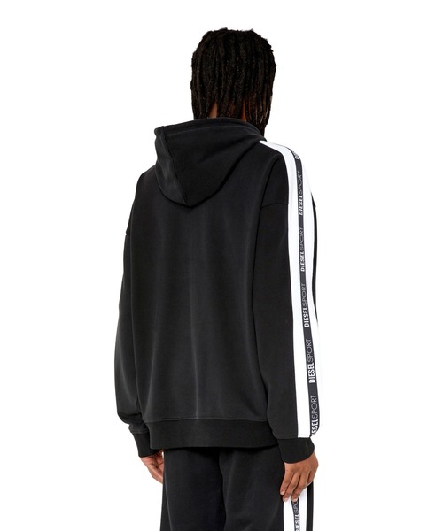 DIESEL(ディーゼル)の「メンズ ジップアップ スウエット DIESEL SPORT(パーカー・メンズ・カーキ/ブラック・LARGE/X-LARGE/MEDIUM/X-SMALL/SMALL/XXX-LARGE/XX-LARGE)」の7枚目の写真