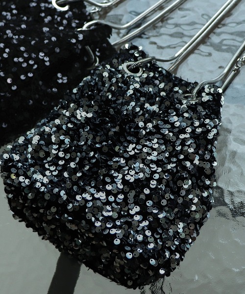 Kana（カナ）の「スパンコール ２way ショルダー 巾着 バック 結婚式 お呼ばれ オケージョン（ショルダーバッグ・レディース・ブラック/シルバー/ベージュ/ブラウン・フリー）」の19枚目の写真