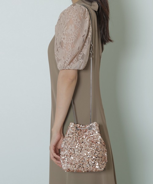 Kana（カナ）の「スパンコール ２way ショルダー 巾着 バック 結婚式 お呼ばれ オケージョン（ショルダーバッグ・レディース・ブラック/シルバー/ベージュ/ブラウン・フリー）」の11枚目の写真