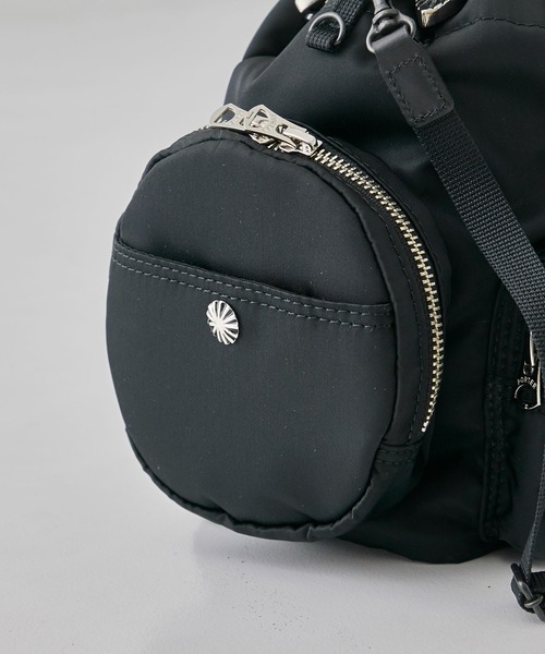 TOGA PULLA(トーガ プルラ)の「【TOGA PULLA×PORTER】String bag TOGA × PORTER(ショルダーバッグ・レディース・ブラック・FREE)」の5枚目の写真
