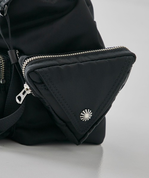 TOGA PULLA(トーガ プルラ)の「【TOGA PULLA×PORTER】String bag TOGA × PORTER(ショルダーバッグ・レディース・ブラック・FREE)」の6枚目の写真