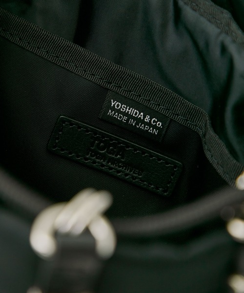 TOGA PULLA(トーガ プルラ)の「【TOGA PULLA×PORTER】String bag TOGA × PORTER(ショルダーバッグ・レディース・ブラック・FREE)」の7枚目の写真