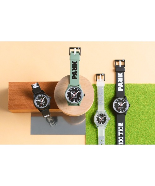Q&Q SmileSolar（キューアンドキュースマイルソーラー）の「Q&Q SmileSolar / THE PARK SHOPコラボモデル　ブラック(Mサイス)（アナログ腕時計・メンズ・グリーン系その他/ブラック系その他/オリーブ/ブラック/その他/クリア・S/M）」の13枚目の写真