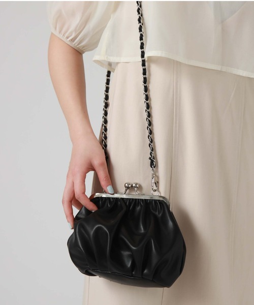 archives(アルシーヴ)の「3WAYパールポシェット(ショルダーバッグ・レディース・ブラック/アイボリー・FREE)」の10枚目の写真