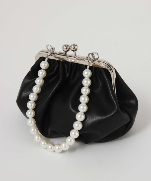 archives(アルシーヴ)の「3WAYパールポシェット(ショルダーバッグ・レディース・ブラック/アイボリー・FREE)」の14枚目の写真