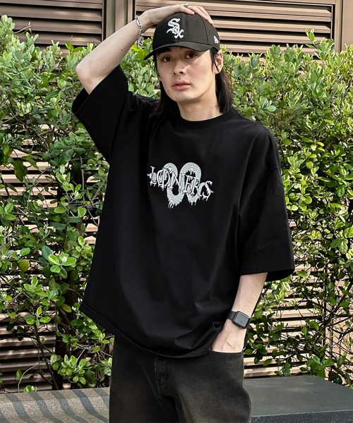 kutir(クティール)の「オーバーサイズアソートTシャツ(Tシャツ/カットソー・メンズ・ホワイト系その他/ブラック系その他/ホワイト系その他2/ホワイト系その他3/ブラック系その他2/ブラック/オフホワイト・MEDIUM/LARGE)」の6枚目の写真