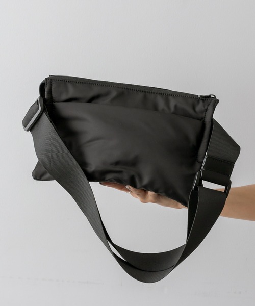 ear PAPILLONNER（イアパピヨネ）の「《撥水》バックル