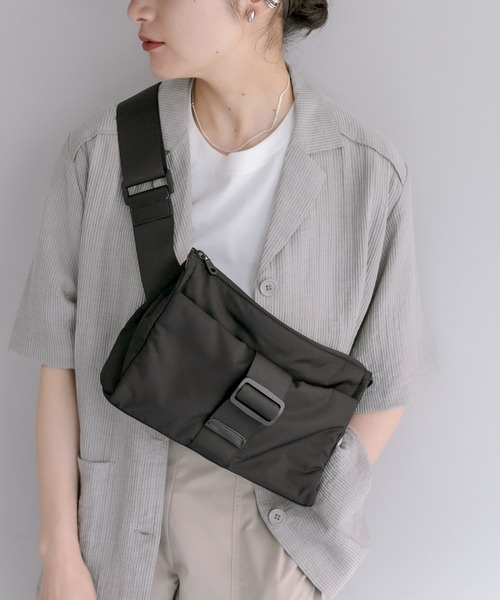ear PAPILLONNER（イアパピヨネ）の「《撥水》バックル