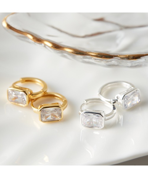 VitaFelice（ヴィータフェリーチェ）の「ストーンフープピアス（ピアス（両耳用）・レディース・ゴールド/シルバー・FREE）」の12枚目の写真