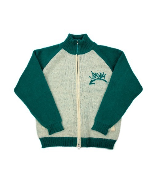 BAD BOY（バッドボーイ）の「ストリートファッション BADBOY バッドボーイ BADBOY MOHAIR TOUCH JACQUARD FULL ZIP KNIT オーバーサイズ ニット セーター 長袖トップス モヘアニット ジップアップ ジップジャケット（ニット/セーター・メンズ・ホワイト×グリーン/ホワイト×ブラック/ホワイト×ブルー・M/L）」の8枚目の写真