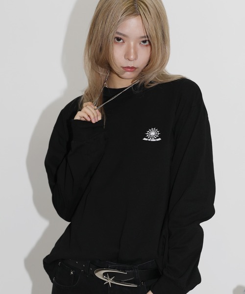 MSG（エムエスジー）の「オーバーサイズバルーンスリーブロゴプリントL/Sカットソー　スパイダー/ビリヤード/フラワー（Tシャツ/カットソー・メンズ・ブラック/ネイビー/ブラウン/アイボリー/ホワイト/グリーン・L/S/XL/M）」の2枚目の写真