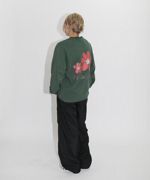 MSG（エムエスジー）の「オーバーサイズバルーンスリーブロゴプリントL/Sカットソー　スパイダー/ビリヤード/フラワー（Tシャツ/カットソー・メンズ・ブラック/ネイビー/ブラウン/アイボリー/ホワイト/グリーン・L/S/XL/M）」の9枚目の写真