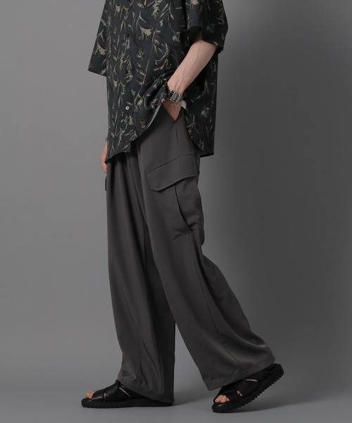 RAGEBLUE（レイジブルー）の「【WEB限定】Luxury + easy Drape loose slacks cargo pants/ラグイージー/ドレープルーズスラックスカーゴ/パラシュートパンツ（カーゴパンツ・メンズ・ブラック/グレー/ブラック系その他・MEDIUM/LARGE）」の20枚目の写真