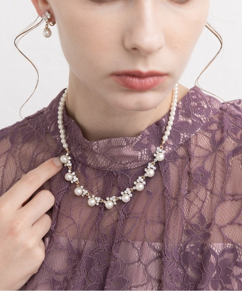 Cupid Heart（キューピッドハート）の「【Cupid Heart】結婚式アクセ！ビジューパール×1連パールネックレス（ネックレス・レディース・ゴールド/シルバー・MEDIUM）」の13枚目の写真