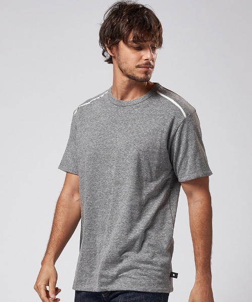 mt8607- bicolor cut&sewn Tシャツ