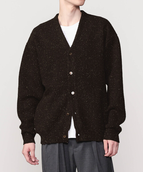 crepuscule(クレプスキュール)の「crepuscule |〈別注〉ネップ鹿の子 Vネックカーディガン MEN(カーディガン/ボレロ・メンズ・ブラウン/ホワイト・2/1)」の16枚目の写真